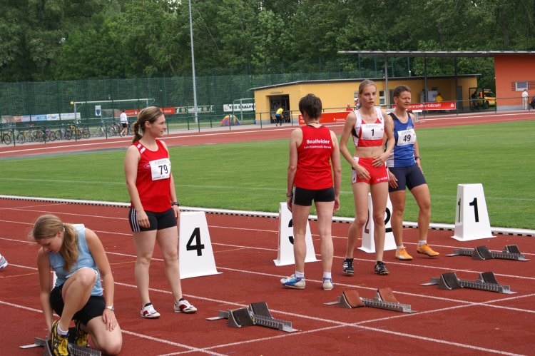 2009/0360mF/18F0071.jpg