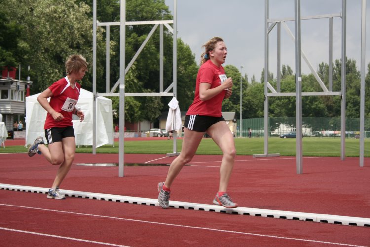 2009/143000mF/16K10005.jpg